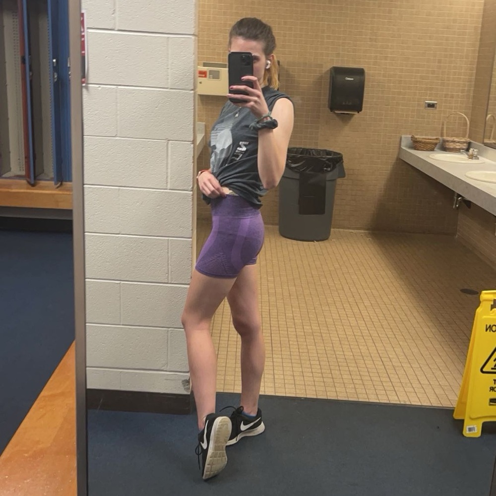 Victoria’s Secret PINK purple high waisted seamless biker shorts M